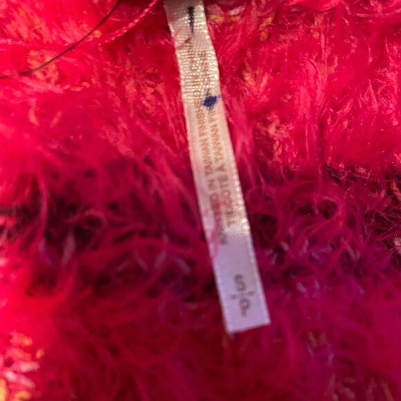 New Free People Gelato Pullover Sweater
Color: Pink Combo NWT
Size: S
Retail $98 - Picture 6 of 6